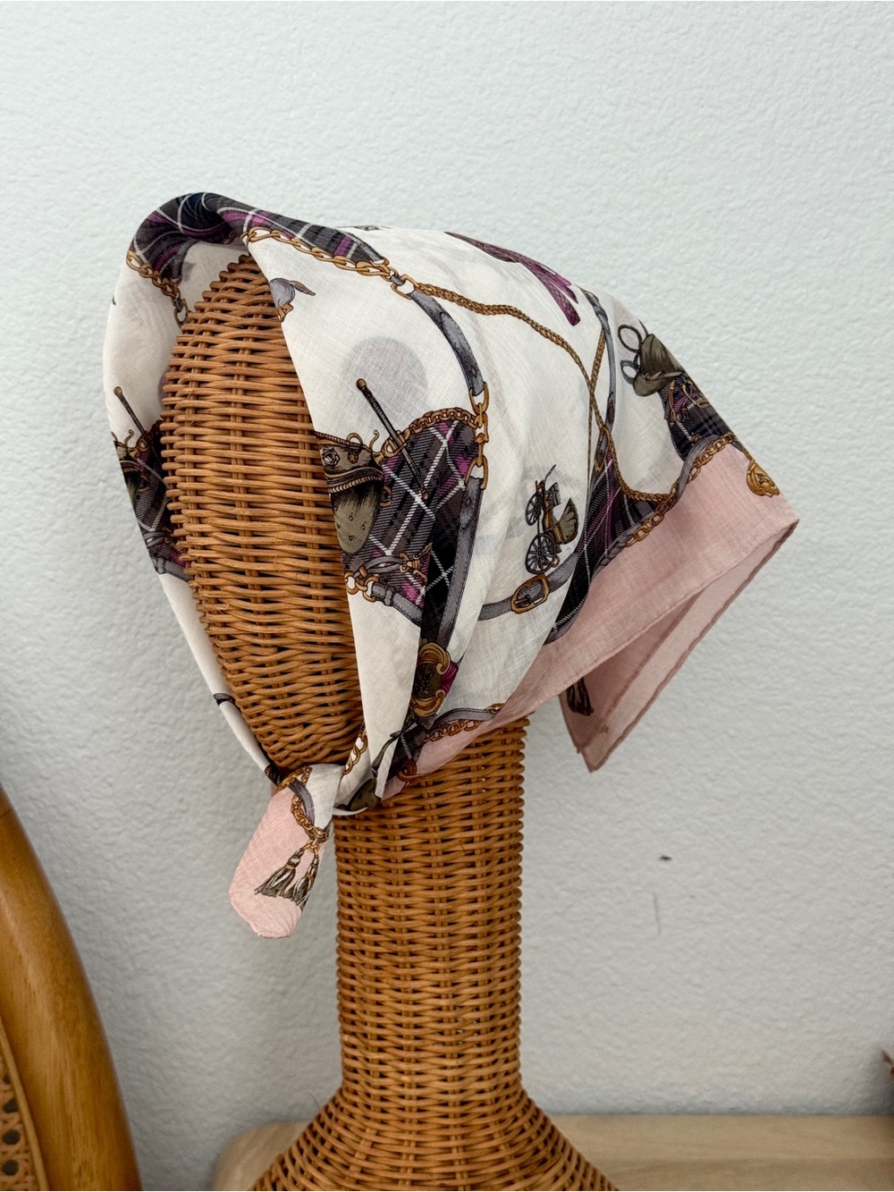 Vintage Burberrys Equestrian Horsebit Cotton Bandana Scarf Made in Japan - Picture 6 of 12